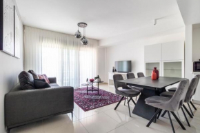 Stylish 1 Bedrooms Parking At City Gate